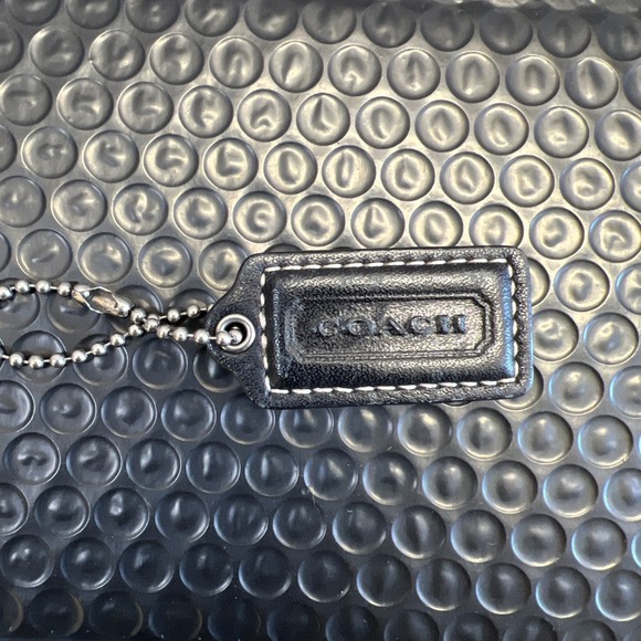 2" Medium VINTAGE COACH Black Leather Key Fob Bag Charm Keychain‎ Hang Tag - Picture 1 of 10